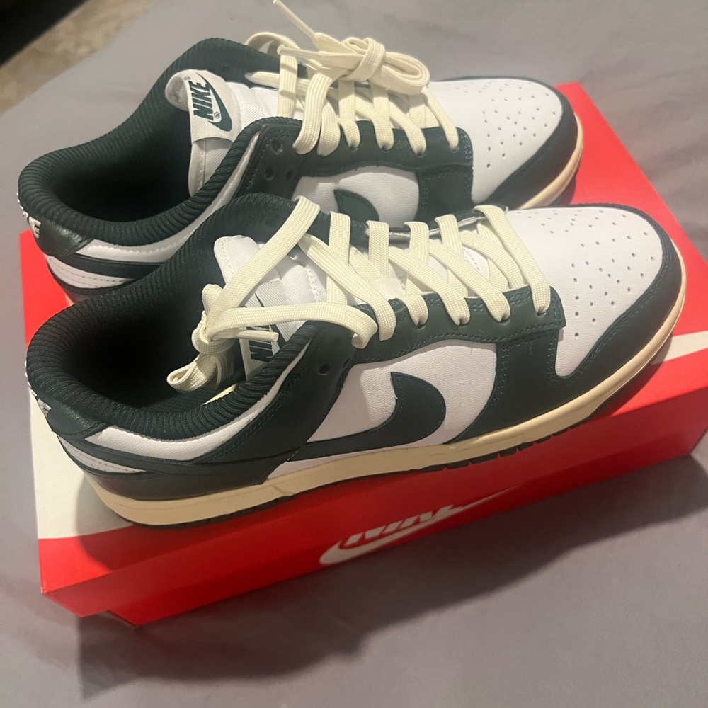 Nike Dunks